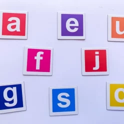 Alfabeto Móvel Silábico Jogo Pedagógico Educativo 72 Peças